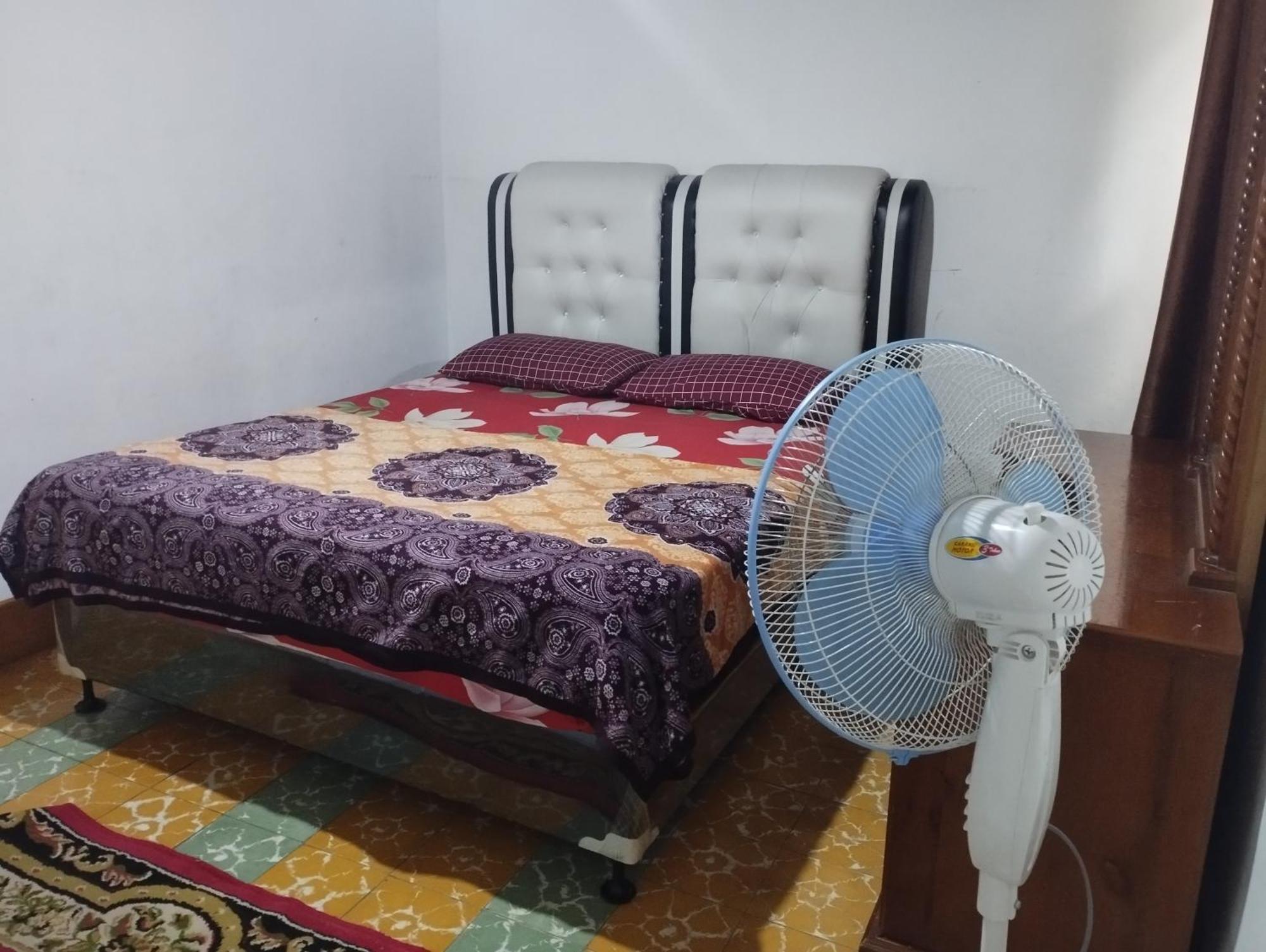 Mando Homestay III Bukittinggi Exterior photo