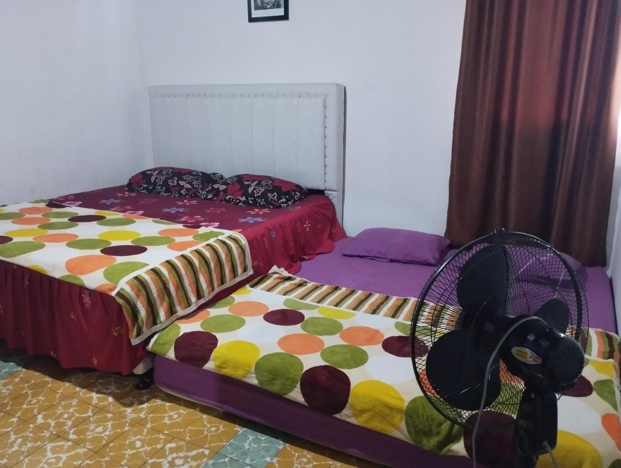 Mando Homestay III Bukittinggi Exterior photo